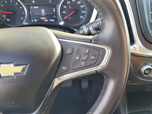 Used 2021 Chevrolet Equinox LT image 19