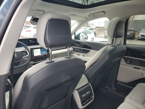 New 2026 Lincoln Nautilus Premier w/ Equipment Group 102A image 29