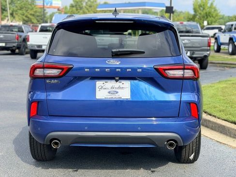 Certified 2023 Ford Escape ST-Line w/ Tech Pack #1 FWD image 7