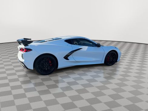 Used 2025 Chevrolet Corvette Stingray Coupe w/ 1LT image 9