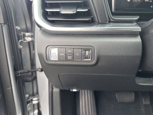 Used 2026 GMC Terrain Elevation w/ Elevation Premium Package AWD/4WD image 24
