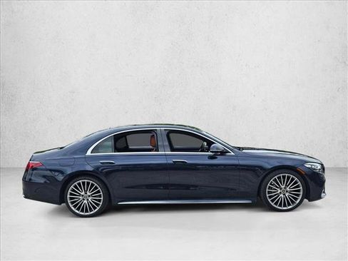 Used 2023 Mercedes-Benz S 580 4MATIC Sedan image 4