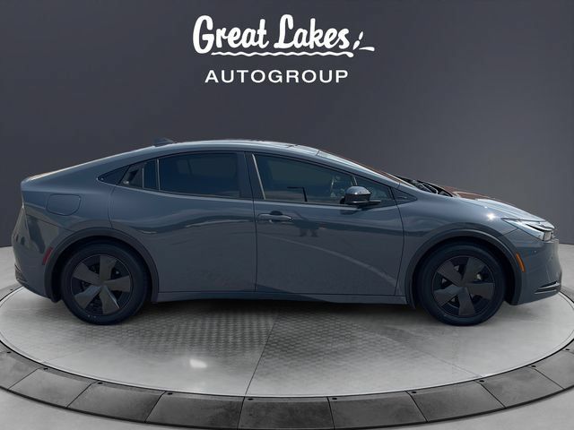 Used 2023 Toyota Prius Prime FWD image 6