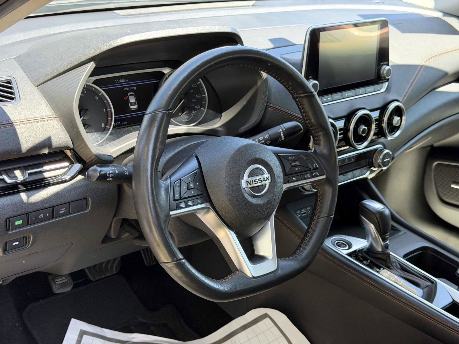 Used 2023 Nissan Sentra SR w/ SR Premium Package FWD image 12