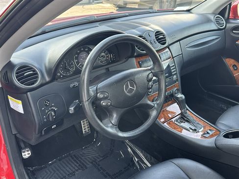 Used 2007 Mercedes-Benz CLK 350 Cabriolet image 8