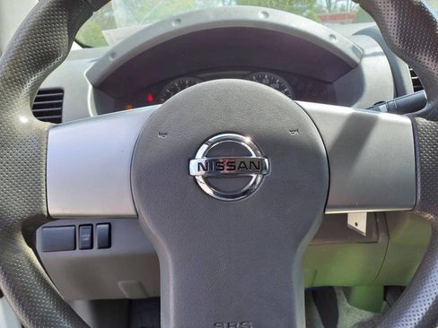Used 2013 Nissan Frontier S RWD image 18