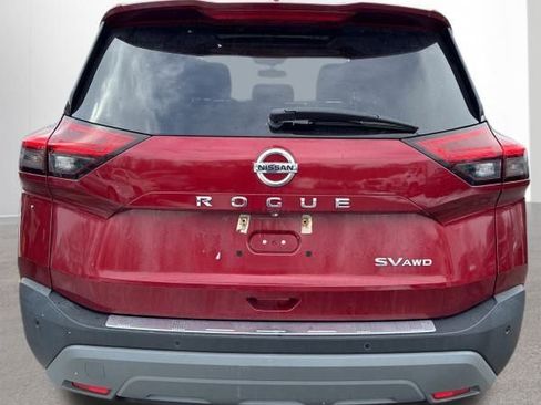 Used 2021 Nissan Rogue SV w/ Premium Package image 5