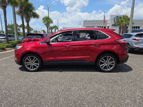 Used 2020 Ford Edge Titanium FWD image 5