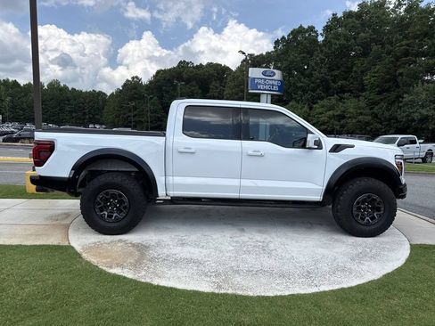 Used 2025 Ford F150 Raptor w/ Equipment Group 803A Raptor R AWD/4WD image 8