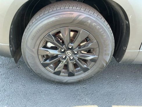 Used 2025 MAZDA CX-50 AWD 2.5 S w/ Premium Package image 11
