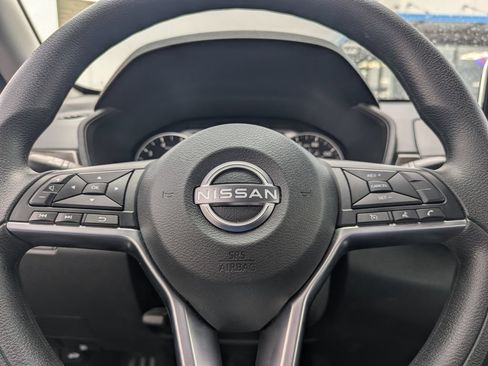 Used 2025 Nissan Altima 2.5 SV AWD/4WD image 20