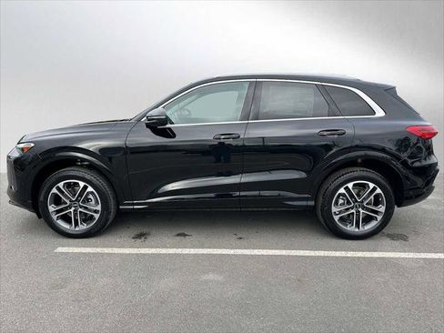 New 2025 Audi Q5 Premium image 2
