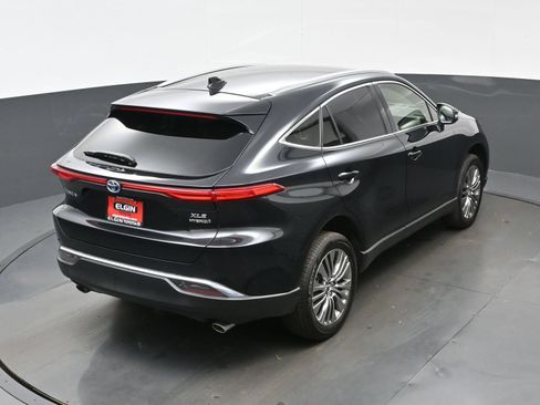Used 2022 Toyota Venza XLE AWD/4WD image 23