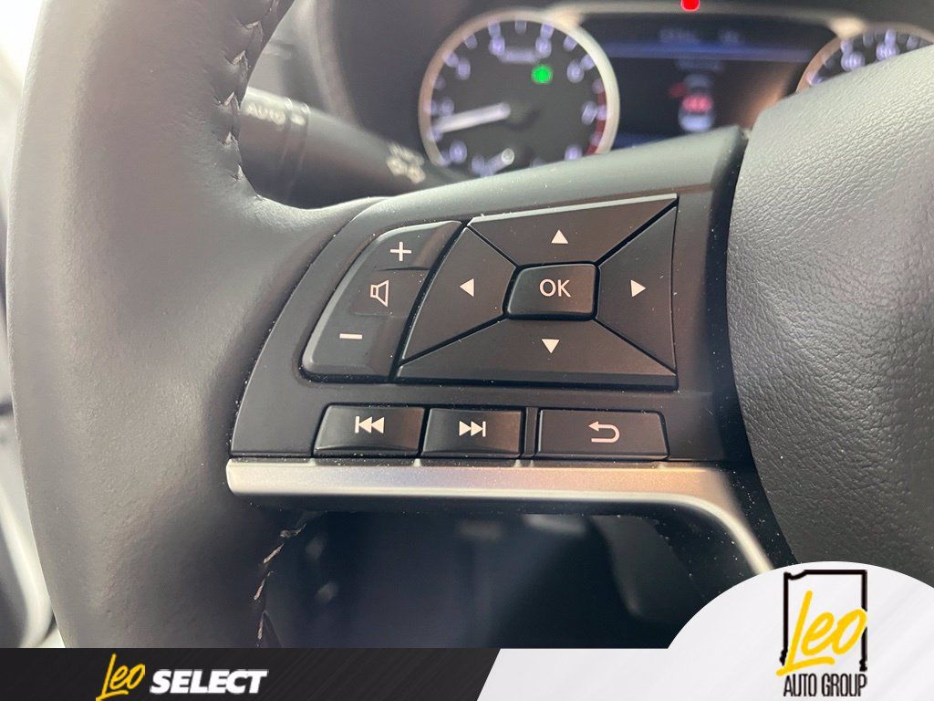 Used 2025 Nissan Sentra SV w/ All-Weather Package FWD image 16