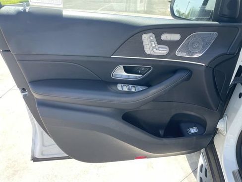 Used 2021 Mercedes-Benz GLE 350 4MATIC image 23