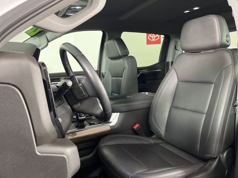 Used 2022 Chevrolet Silverado 1500 LT Trail Boss w/ LT Trail Boss Premium Package image 4