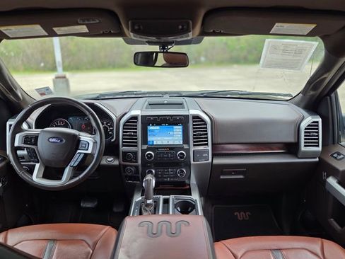 Used 2018 Ford F150 King Ranch w/ Equipment Group 601A Luxury image 21