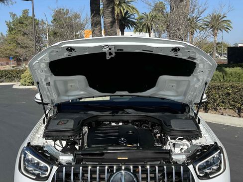 Used 2022 Mercedes-Benz GLC 300 w/ Premium Package Lite image 24