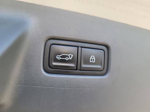 Used 2025 Hyundai Santa Fe SEL image 12