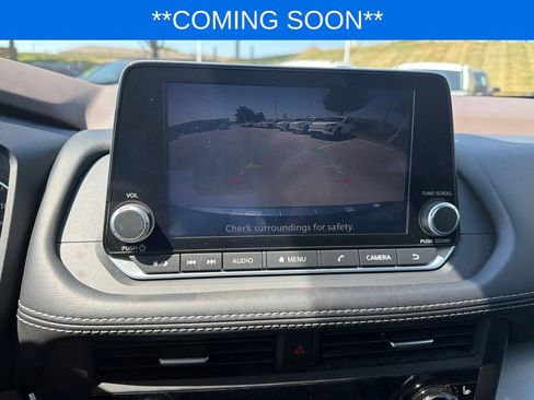 Used 2023 Nissan Rogue SV w/ SV Premium B Package AWD/4WD image 14