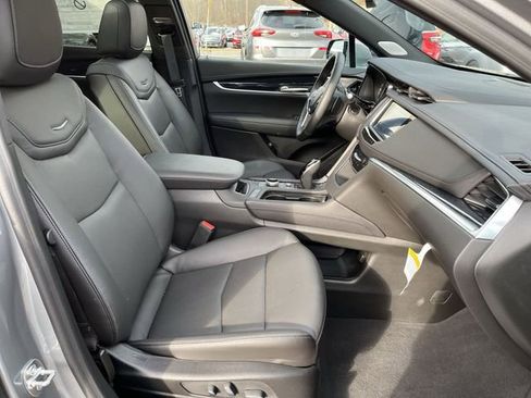 New 2025 Cadillac XT5 Premium Luxury image 27