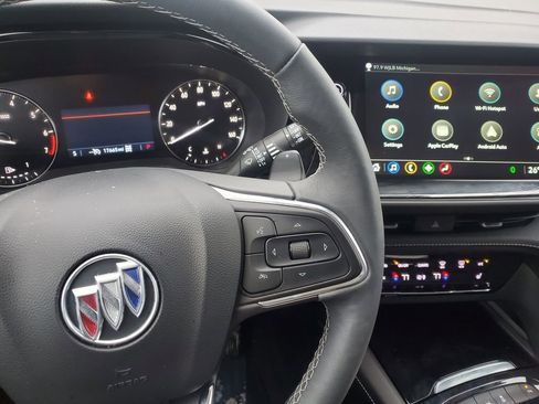 Used 2023 Buick Envision Preferred image 26