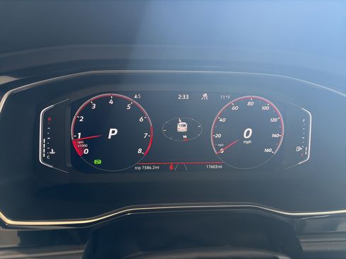 Used 2023 Volkswagen Jetta GLI Autobahn image 35