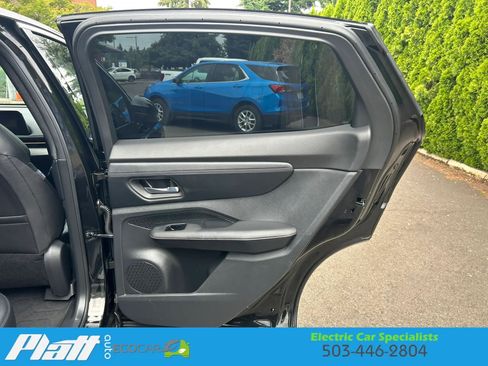 Used 2023 Nissan Ariya FWD image 31