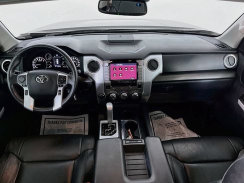 Used 2020 Toyota Tundra SR5 w/ SR5 Leather Package AWD/4WD image 29