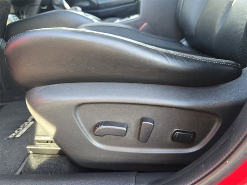 Used 2018 Nissan Rogue Sport SL w/ SL Premium Package image 27