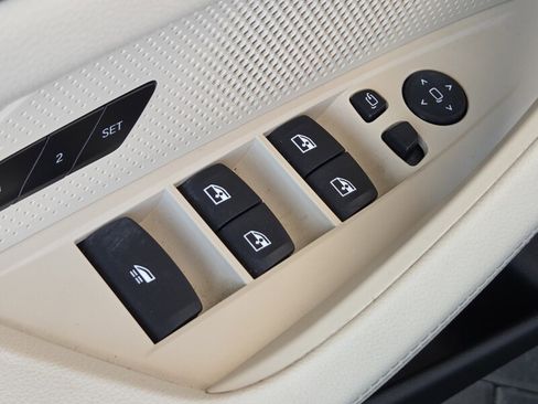 Used 2023 BMW 430i xDrive Convertible w/ M Sport Package AWD/4WD image 23