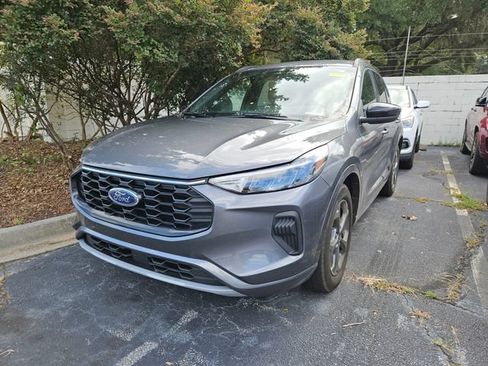 Used 2023 Ford Escape ST-Line w/ Tech Pack #1 AWD/4WD image 2