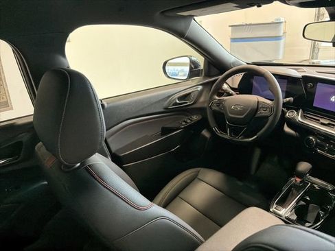 New 2026 Chevrolet Trax RS w/ Driver Confidence Package image 26