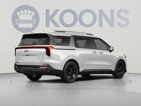 New 2027 Kia Carnival SX FWD image 4