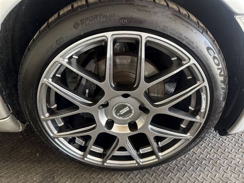 Used 2000 Porsche Boxster RWD image 7