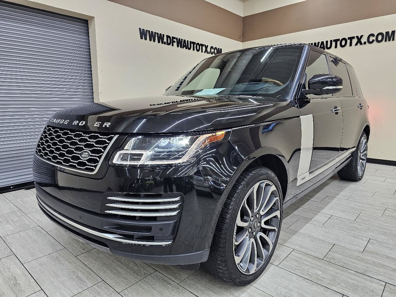 Used 2021 Land Rover Range Rover Long Wheelbase Autobiography AWD/4WD image 2