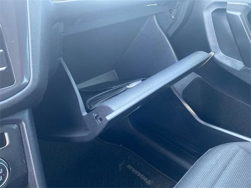 Used 2023 Volkswagen Tiguan S image 28