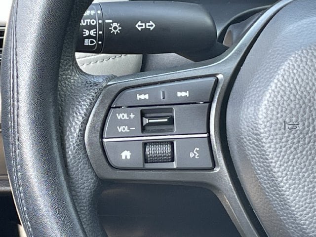 Used 2026 Honda HR-V LX image 12