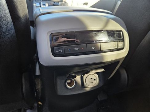 Used 2021 Hyundai Palisade SEL w/ Convenience Package image 7