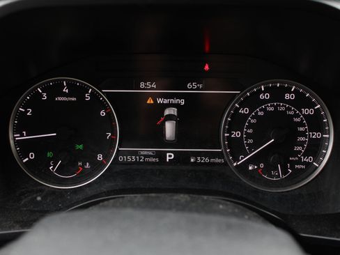 Used 2024 Mitsubishi Outlander SE Black Edition AWD/4WD image 11