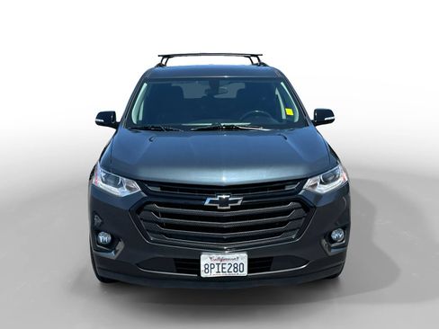 Used 2020 Chevrolet Traverse LT FWD image 8