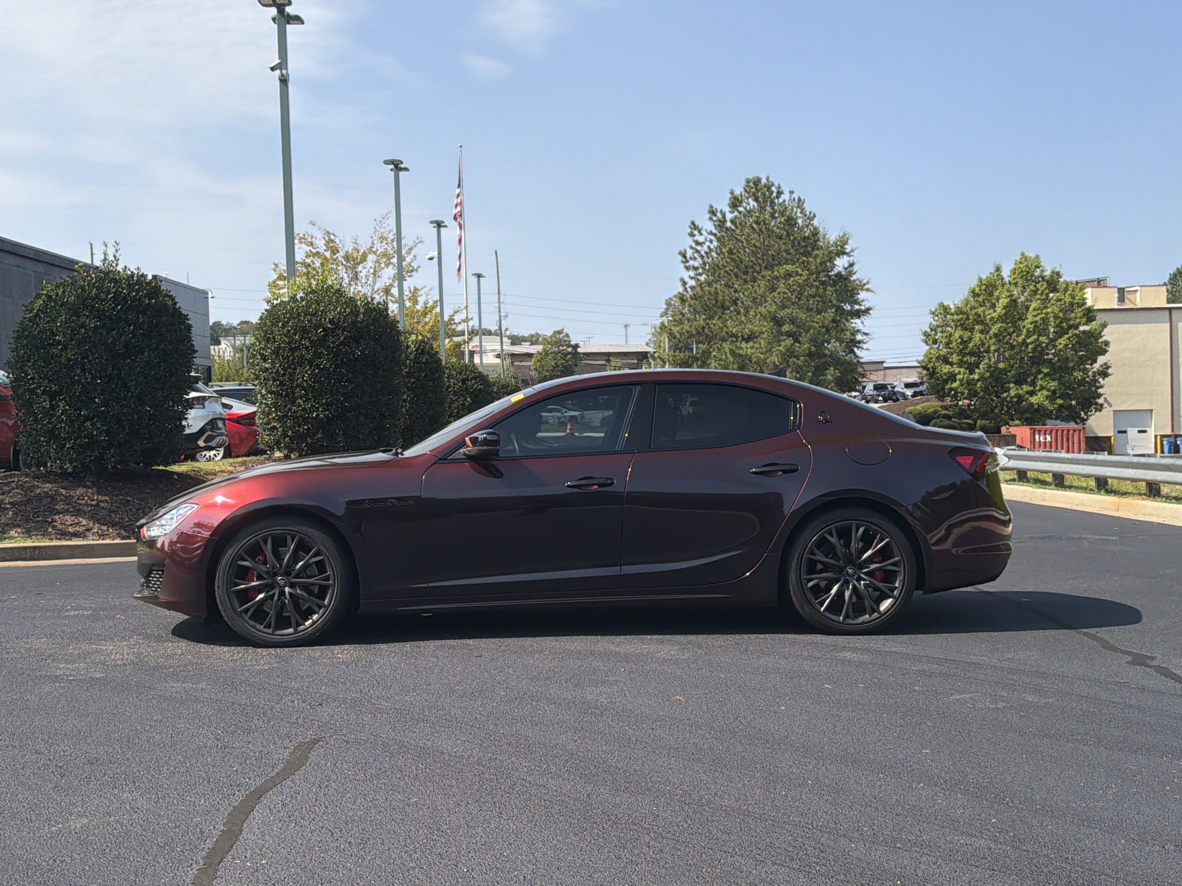 Used 2021 Maserati Ghibli S RWD image 12