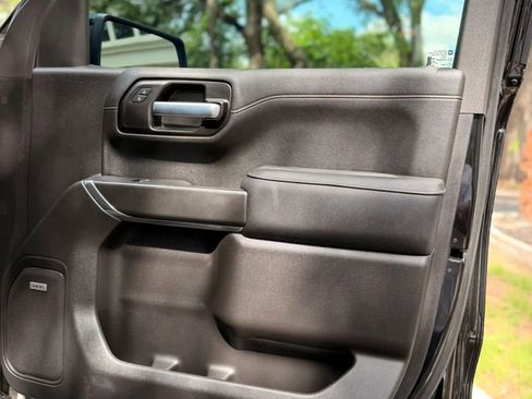 Used 2021 GMC Sierra 1500 AT4 w/ AT4 Premium Package AWD/4WD image 23