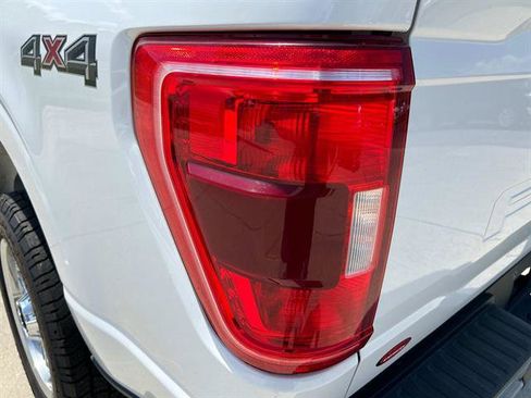 Used 2021 Ford F150 XLT image 11