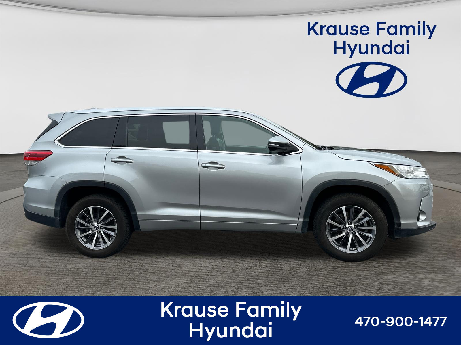 Used 2018 Toyota Highlander XLE FWD image 9