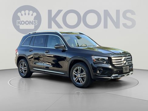Certified 2026 Mercedes-Benz GLB 250 4MATIC image 2