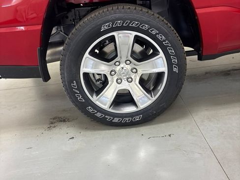 New 2026 RAM 1500 Express AWD/4WD image 29