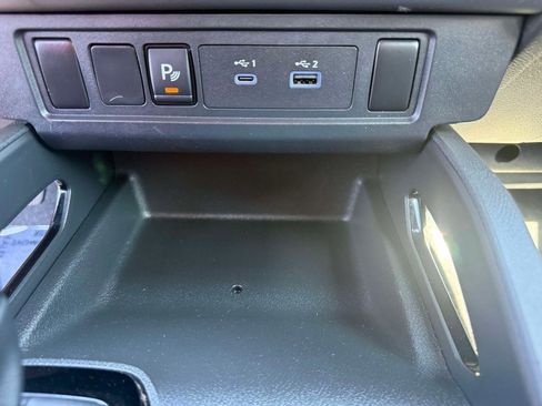 Used 2023 Nissan Frontier SV w/ Midnight Edition Package image 27