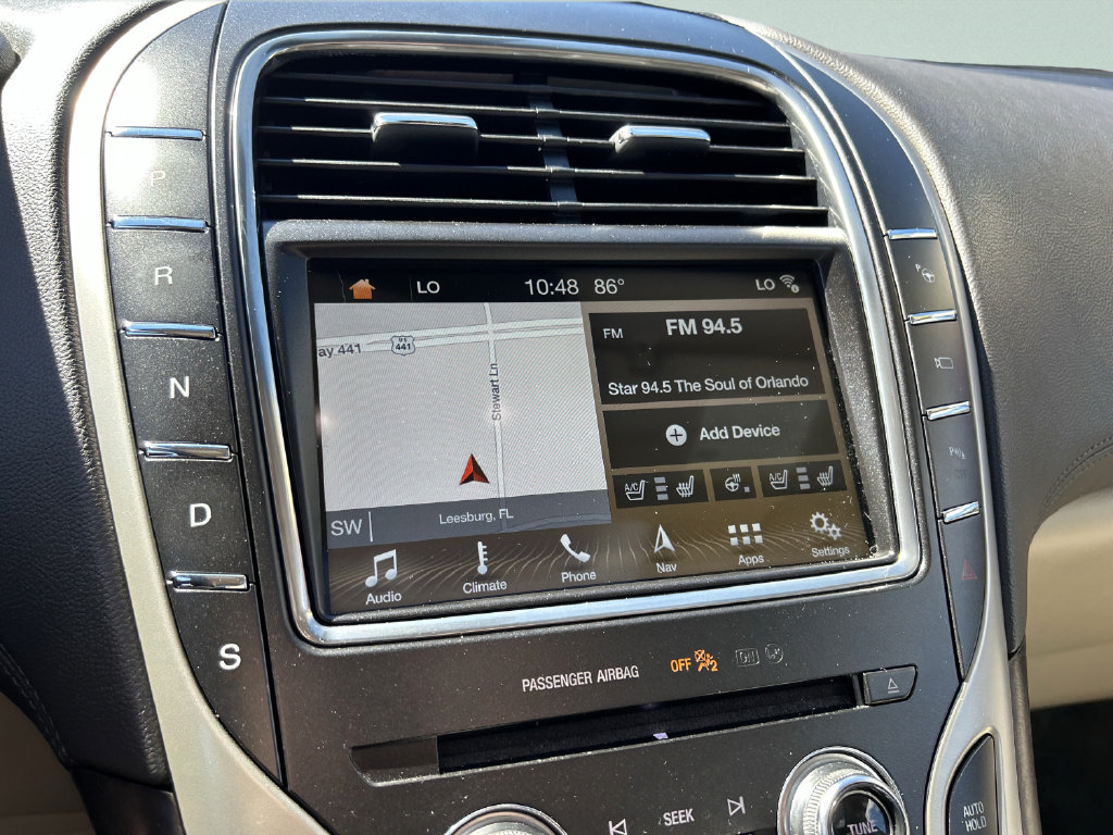 Used 2018 Lincoln MKX Reserve w/ Driver Assistance Package FWD image 27