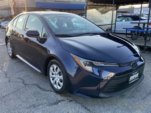 Used 2024 Toyota Corolla LE FWD image 7